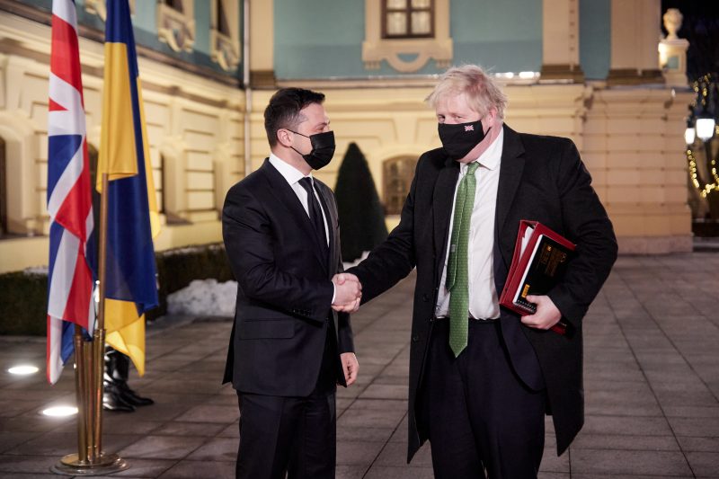 KIEV, UKRAINE - FEBRUARY 1: (----EDITORIAL USE ONLY – MANDATORY CREDIT - "UKRAINIAN PRESIDENCY / HANDOUT" - NO MARKETING NO ADVERTISING CAMPAIGNS - DISTRIBUTED AS A SERVICE TO CLIENTS----) Ukrainian President Volodymyr Zelensky meets British Prime Minister Boris Johnson in Kiev, Ukraine on February 1, 2022.
  ( Ukrainian Presidency - Anadolu Agency )