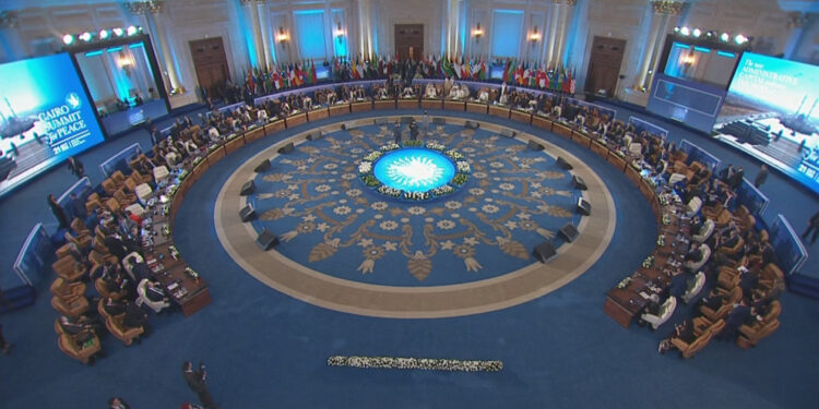 السيسي: دهشتنا من وقوف العالم متفرجاً على كارثة أكثر من مليوني فلسطيني