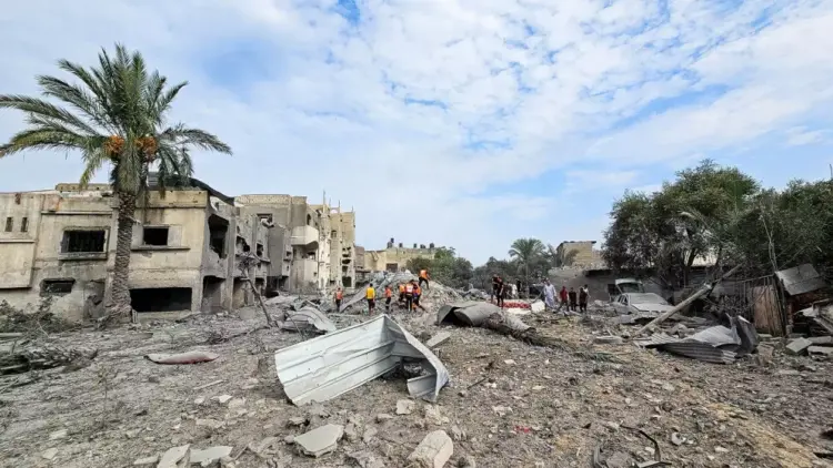 دفاع مدني غزة: جثث شهداء في الشوارع وأشلاء لأشخاص لم يتم التعرف عليهم-صدى الشعب-صحيفة اخبارية