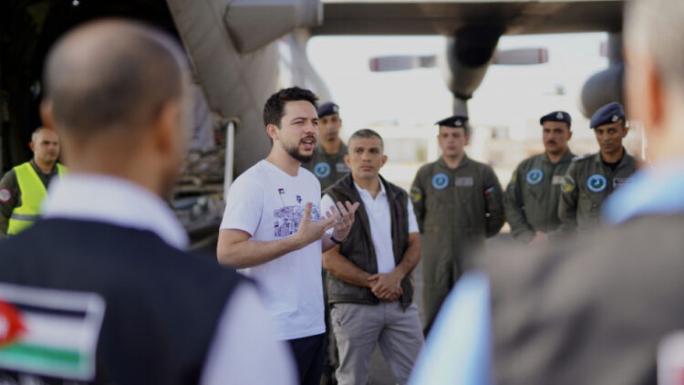 ولي العهد يحذر من سياسة العقاب التي تنتهجها إسرائيل في غزة