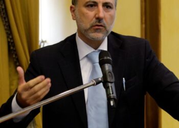 الأمين العام للبرلمان الدولي يثمن جهود الملك لإحلال السلام -صدى الشعب-صحيفة اخبارية