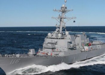 سفينة حربية أميركية تسقط مسيّرة أطلقت من اليمن-صدى الشعب-صحيفة اخبارية