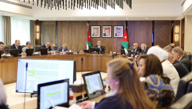 مجلس الوزراء يقرر إعادة تشكيل مجلس الأوقاف والشؤون الإسلامية في القدس-صدى الشعب-صحيفة اخبارية