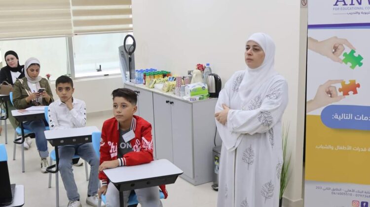 مركز أنوار للاستشارات يعقد دورة تدريبية حول الآثار النفسية للحرب على غزة-صدى الشعب-صحيفة اخبارية