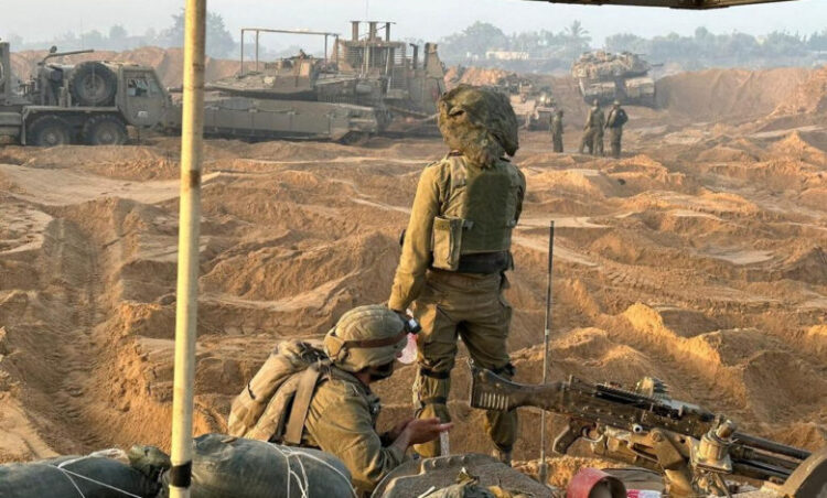 A view of military action at a location given as Gaza, amid the conflict between Israel and the Palestinian Islamist group Hamas, in this handout image released on November 5, 2023. Israel Defense Forces/Handout via REUTERS    THIS IMAGE HAS BEEN SUPPLIED BY A THIRD PARTY. REUTERS WAS NOT ABLE TO INDEPENDENTLY VERIFY THE LOCATION OR THE DATE THE VIDEO WAS TAKEN.