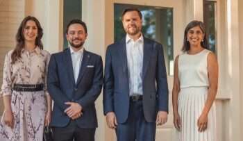 CREATOR: gd-jpeg v1.0 (using IJG JPEG v80), quality = 90?