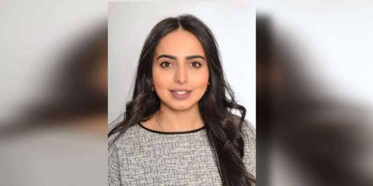 {"remix_data":[],"remix_entry_point":"challenges","source_tags":[],"origin":"unknown","total_draw_time":0,"total_draw_actions":0,"layers_used":0,"brushes_used":0,"photos_added":0,"total_editor_actions":{},"tools_used":{},"is_sticker":false,"edited_since_last_sticker_save":false,"containsFTESticker":false}