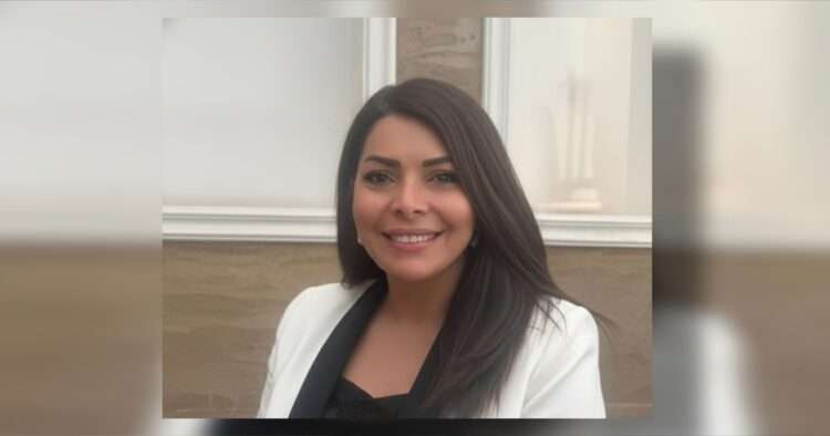 {"remix_data":[],"remix_entry_point":"challenges","source_tags":[],"origin":"unknown","total_draw_time":0,"total_draw_actions":0,"layers_used":0,"brushes_used":0,"photos_added":0,"total_editor_actions":{},"tools_used":{},"is_sticker":false,"edited_since_last_sticker_save":false,"containsFTESticker":false}